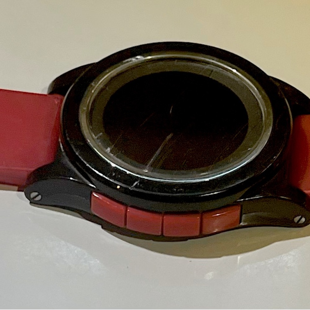 No label read watch